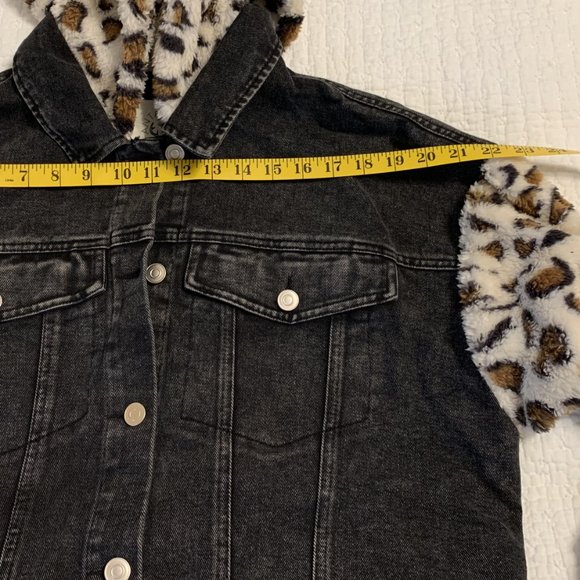 New Fantastic Fawn Leopard Sleeve Hooded Denim Oversized Jacket - Picture 6 of 10
